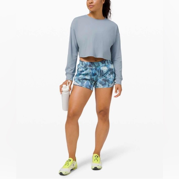 Lululemon Hotty Hot Short II Long 4” - City Shadow Blue Glow (Sz 8) - Picture 5 of 9